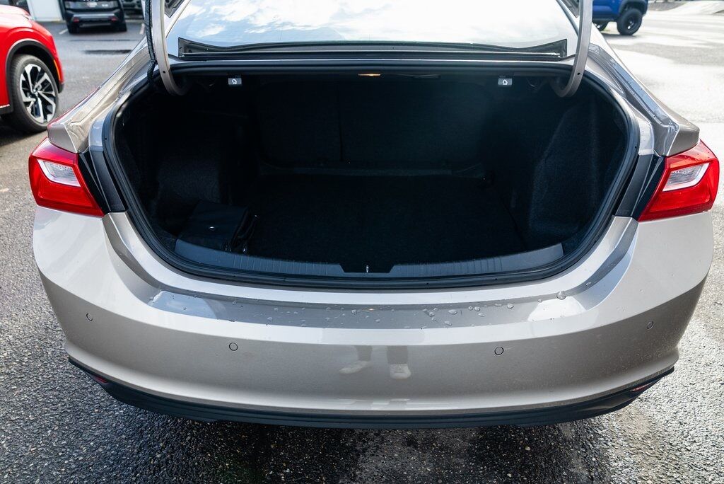 2024 Chevrolet Malibu LT Milwaukie OR