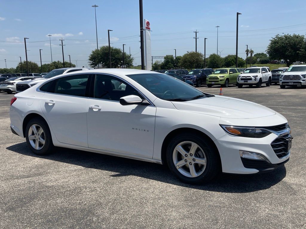 2024 Chevrolet Malibu LT