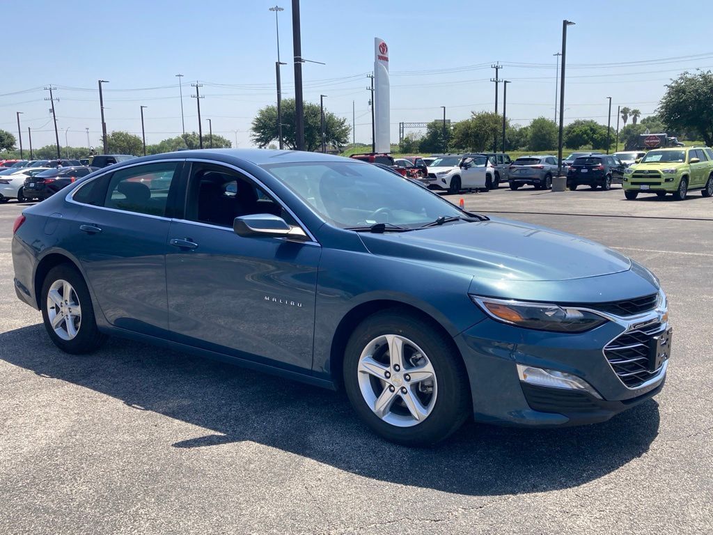 2024 Chevrolet Malibu LT