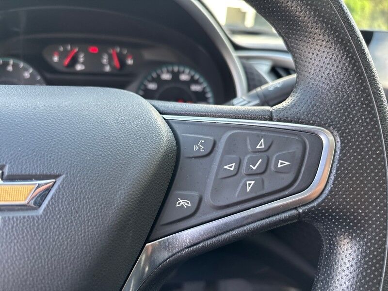 2024 Chevrolet Malibu LT w/PANORAMIC SUNROOF Seffner FL