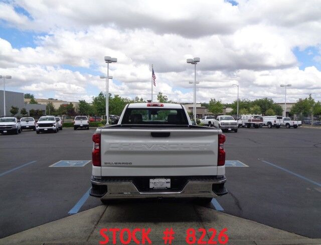 2024 Chevrolet Silverado 1500 photo 4