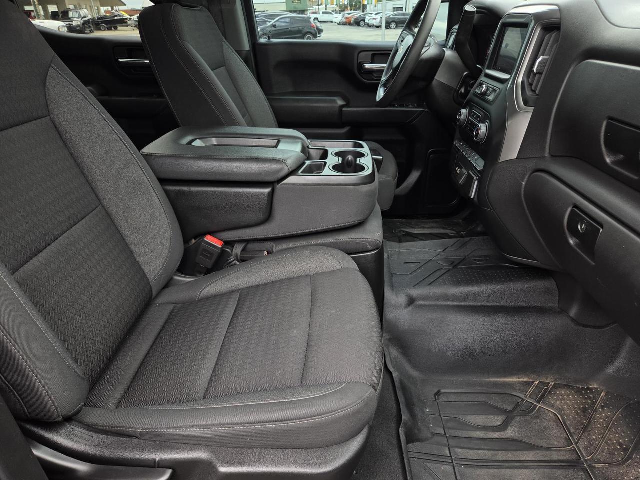 2024 Chevrolet Silverado 1500 2WD Crew Cab 147 Custom Beeville TX
