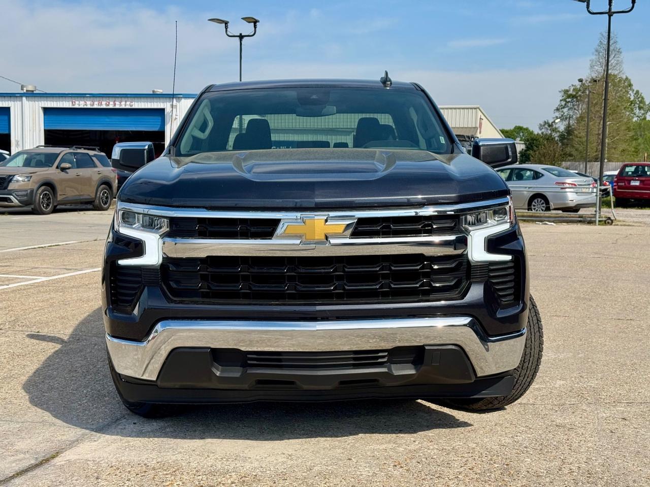 2024 Chevrolet Silverado 1500 2WD Crew Cab Standard Bed LT