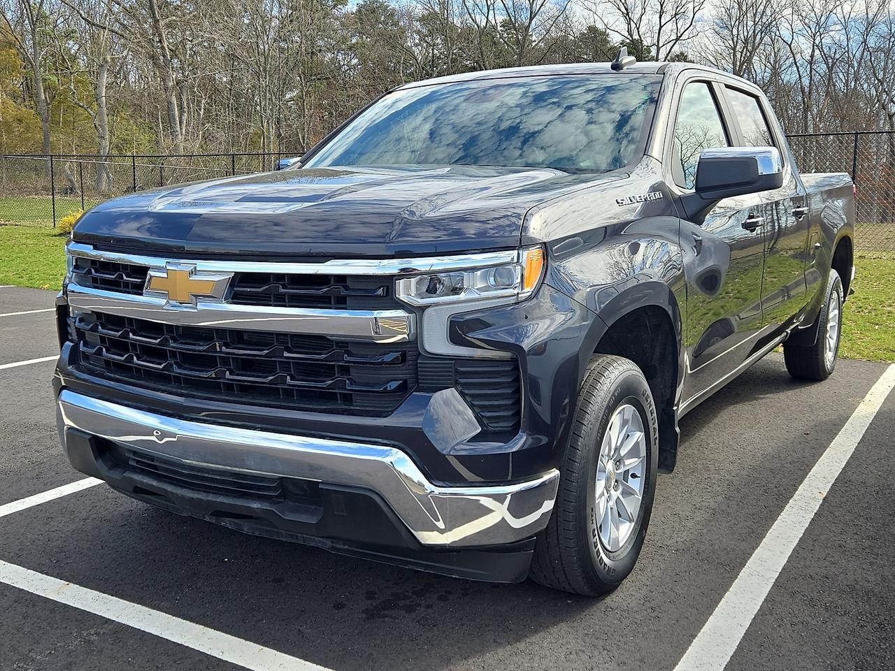 2024 Chevrolet Silverado 1500 2WD Crew Cab Standard Bed LT