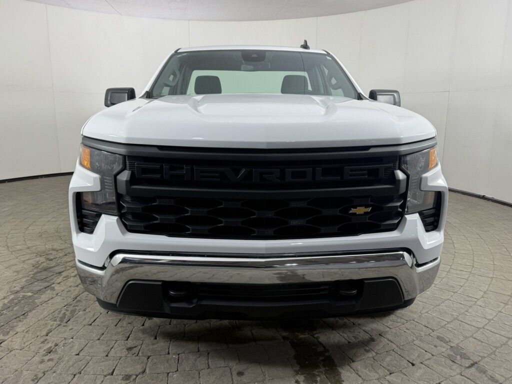 2024 Chevrolet Silverado 1500 2WD Reg Cab 140 WT Maumee OH