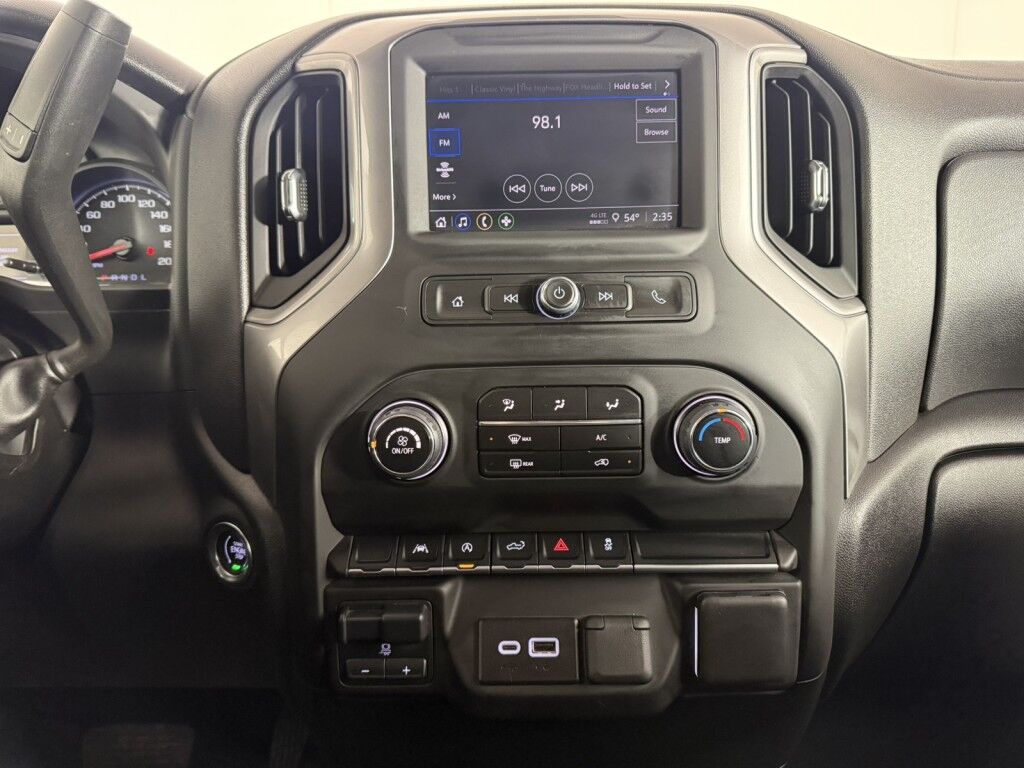 2024 Chevrolet Silverado 1500 4WD Crew Cab 157 Custom Maumee OH