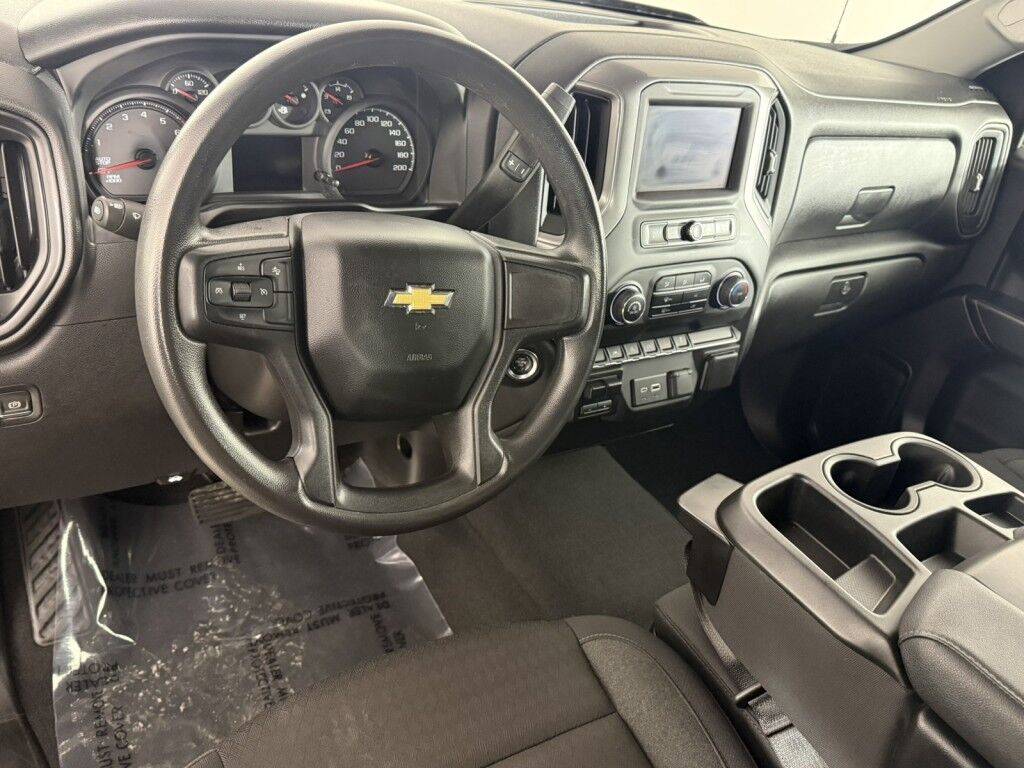 2024 Chevrolet Silverado 1500 4WD Crew Cab 157 Custom Maumee OH