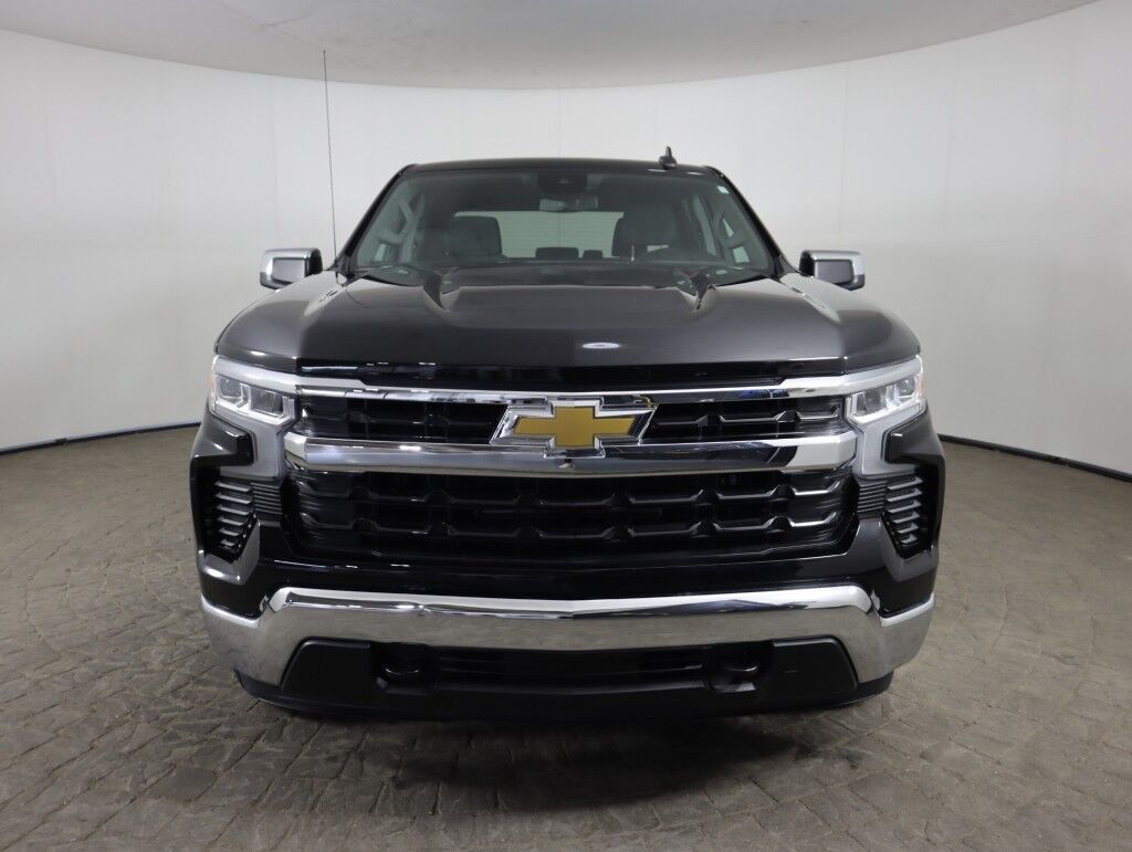 2024 Chevrolet Silverado 1500 4WD Crew Cab LT Maumee OH