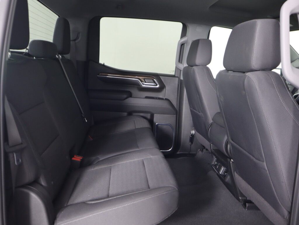 2024 Chevrolet Silverado 1500 4WD Crew Cab LT Maumee OH