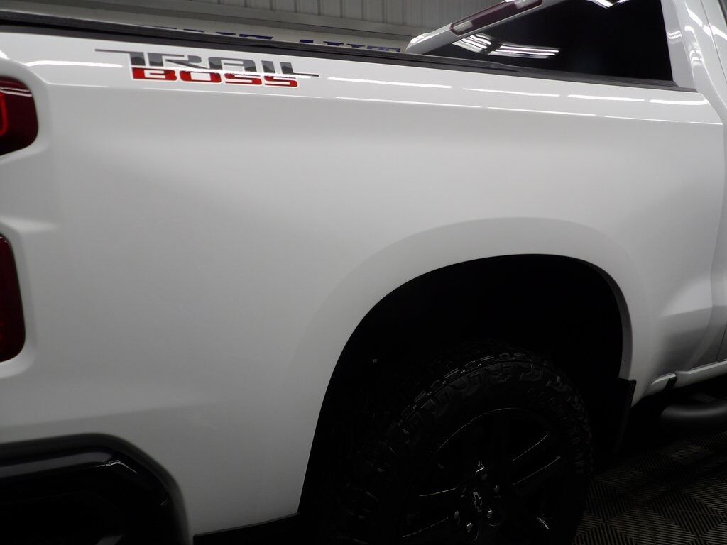 2024 Chevrolet Silverado 1500 4x4 Crew Cab Custom Trail Boss Fond du Lac WI