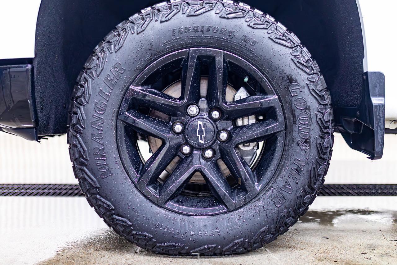 2024 Chevrolet Silverado 1500 4x4 Crew Cab Custom Trail Boss Z71 PSeat BCam Red Deer AB