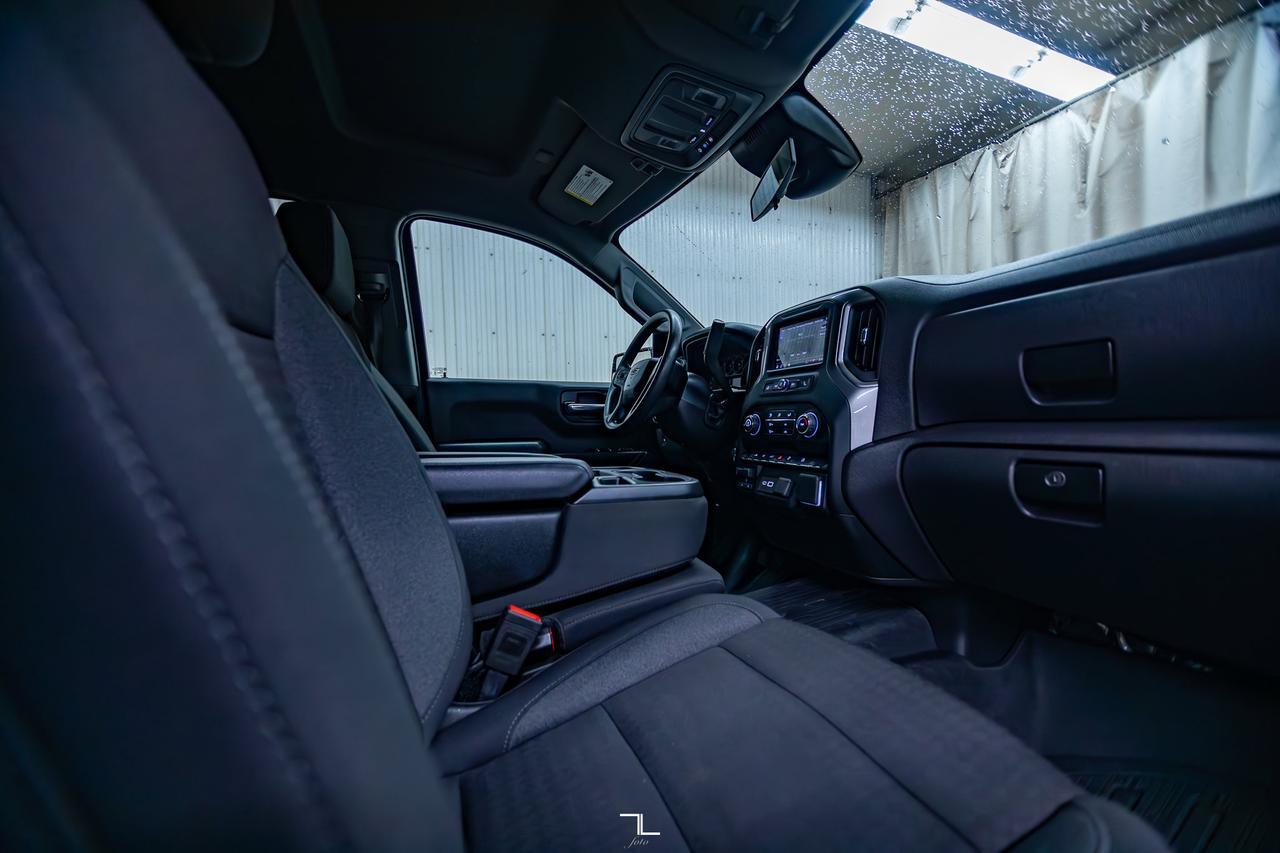 2024 Chevrolet Silverado 1500 4x4 Crew Cab Custom Trail Boss Z71 PSeat BCam Red Deer AB