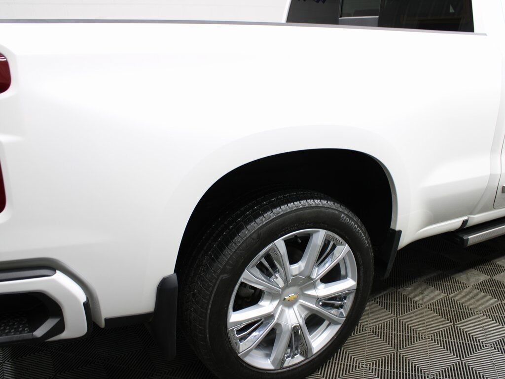 2024 Chevrolet Silverado 1500 4x4 Crew Cab High Country Fond du Lac WI