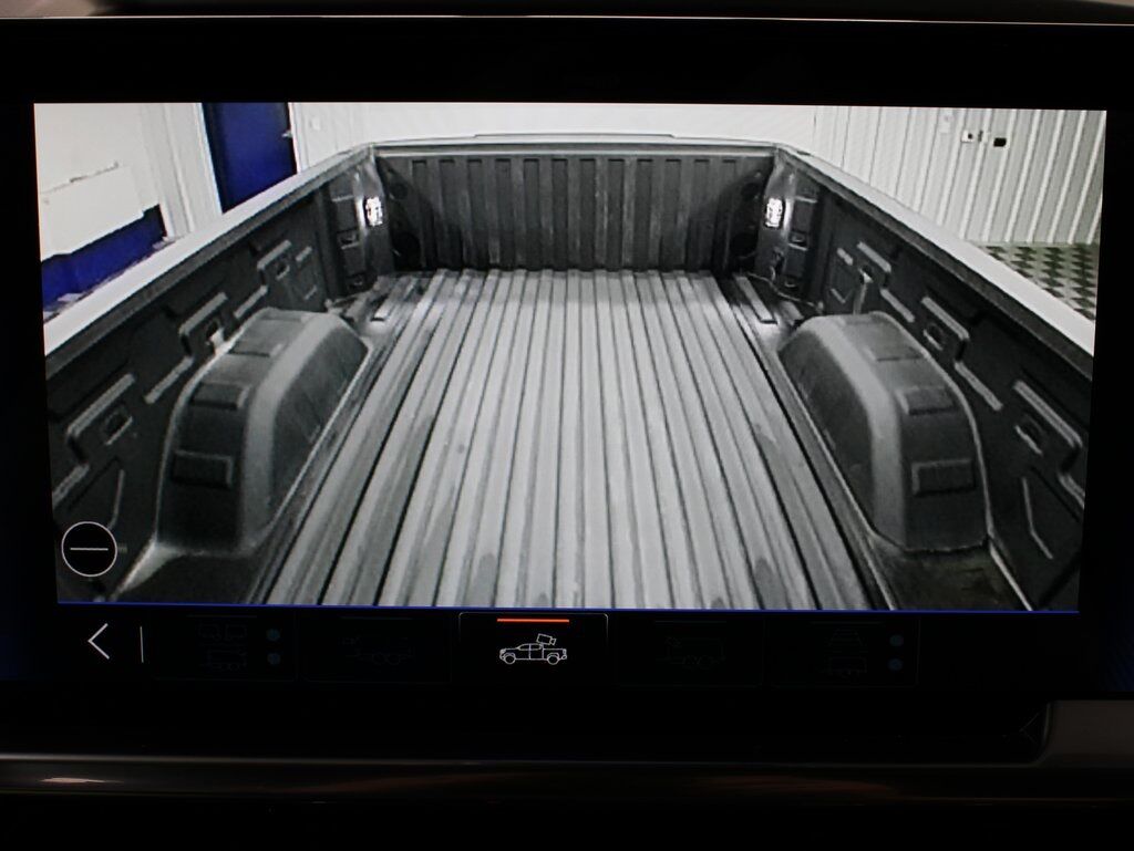 2024 Chevrolet Silverado 1500 4x4 Crew Cab High Country Fond du Lac WI