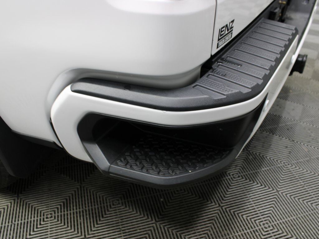 2024 Chevrolet Silverado 1500 4x4 Crew Cab High Country Fond du Lac WI