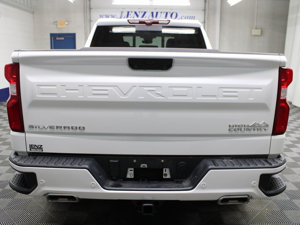 2024 Chevrolet Silverado 1500 4x4 Crew Cab High Country Fond du Lac WI