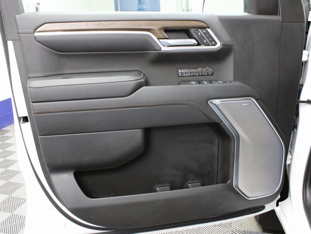 2024 Chevrolet Silverado 1500 4x4 Crew Cab High Country Fond du Lac WI