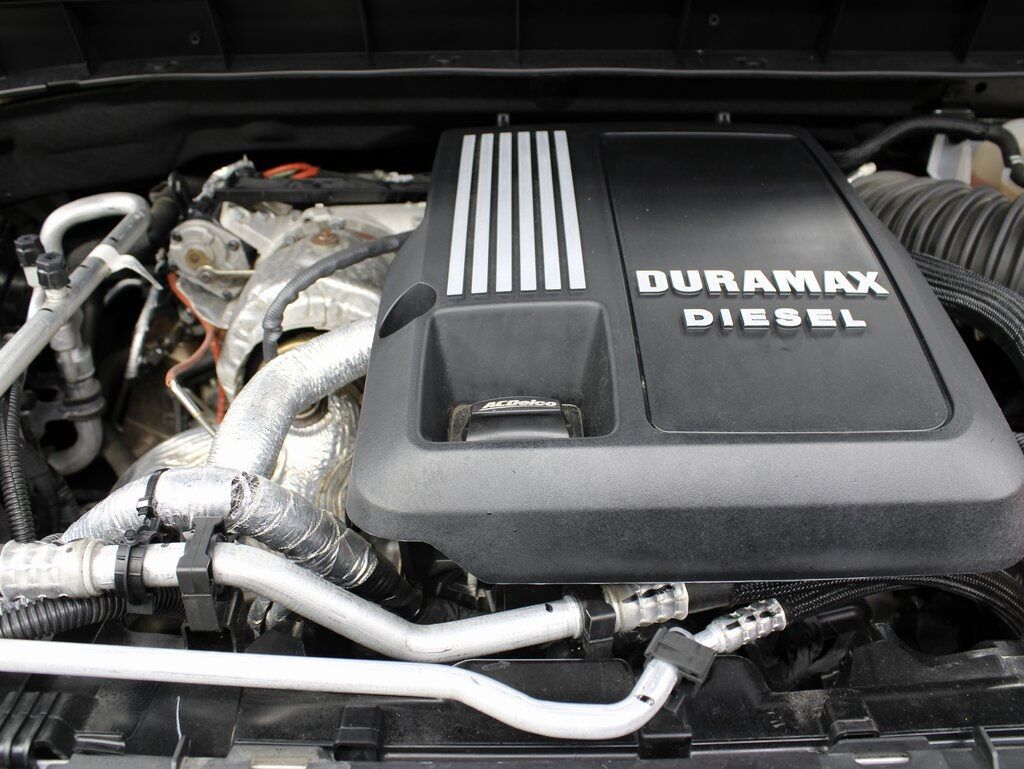 2024 Chevrolet Silverado 1500 4x4 Crew Cab High Country Fond du Lac WI