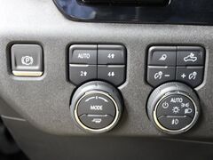 2024 Chevrolet Silverado 1500 4x4 Crew Cab High Country Fond du Lac WI