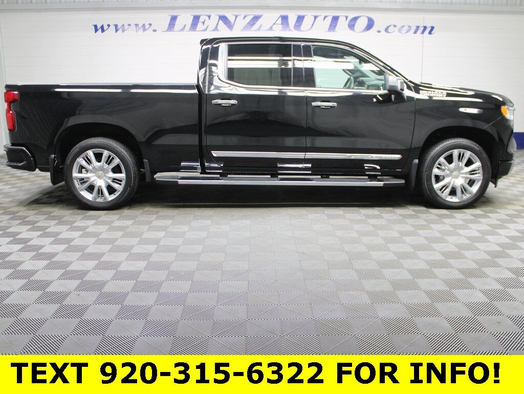 2024 Chevrolet Silverado 1500 4x4 Crew Cab High Country Fond du Lac WI