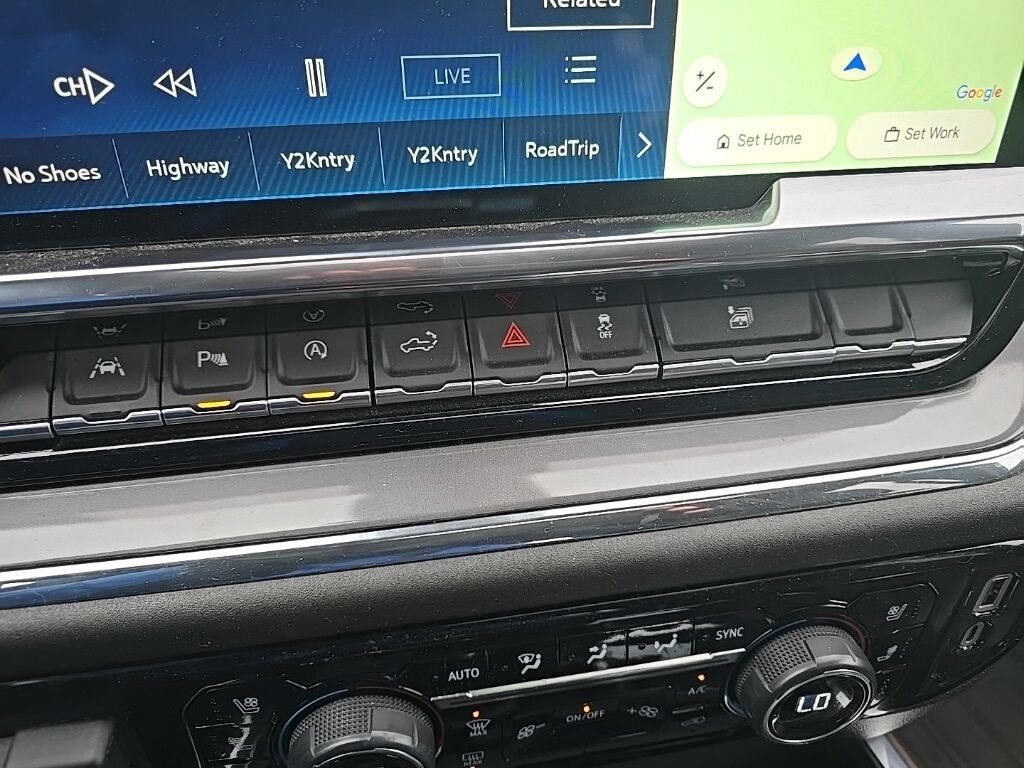 2024 Chevrolet Silverado 1500 4x4 Crew Cab High Country Fond du Lac WI