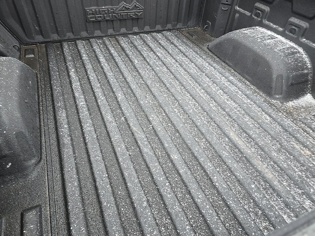 2024 Chevrolet Silverado 1500 4x4 Crew Cab High Country Fond du Lac WI