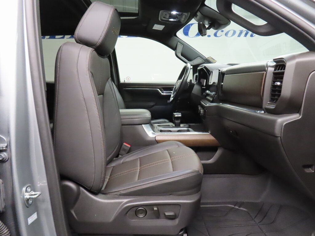 2024 Chevrolet Silverado 1500 4x4 Crew Cab High Country Fond du Lac WI