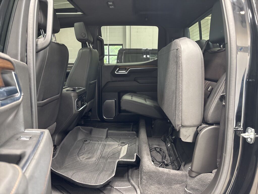 2024 Chevrolet Silverado 1500 4x4 Crew Cab High Country Minocqua WI