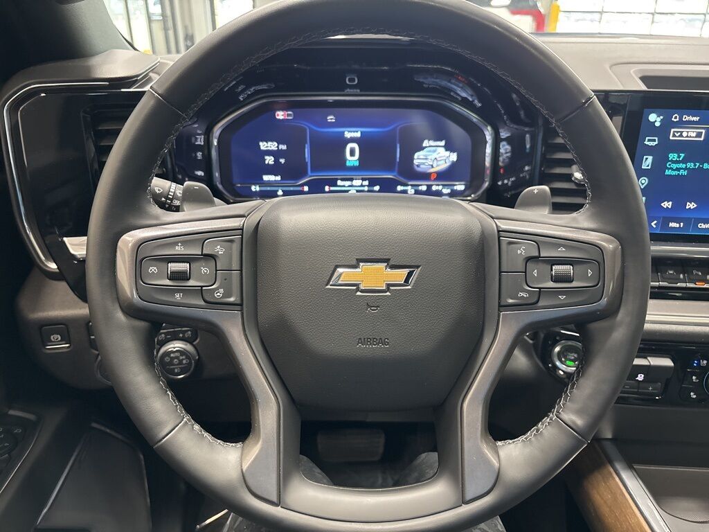 2024 Chevrolet Silverado 1500 4x4 Crew Cab High Country Minocqua WI