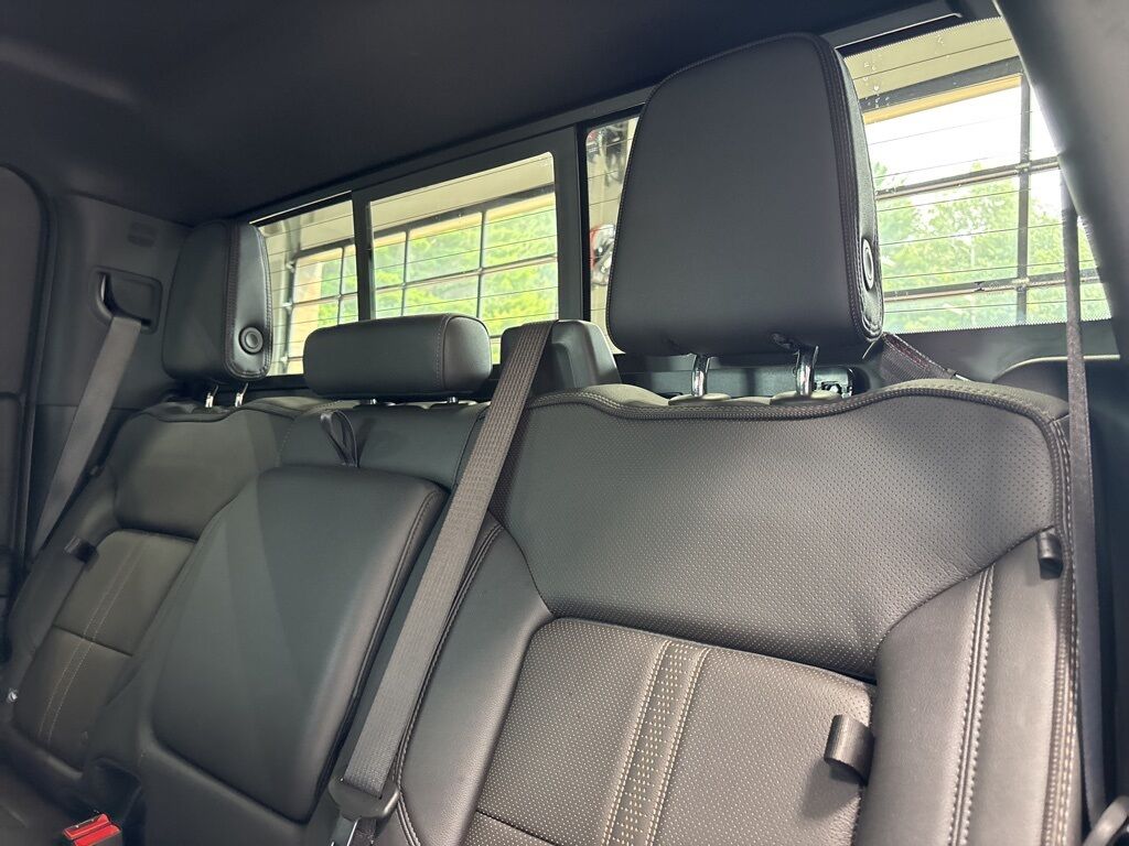 2024 Chevrolet Silverado 1500 4x4 Crew Cab High Country Minocqua WI