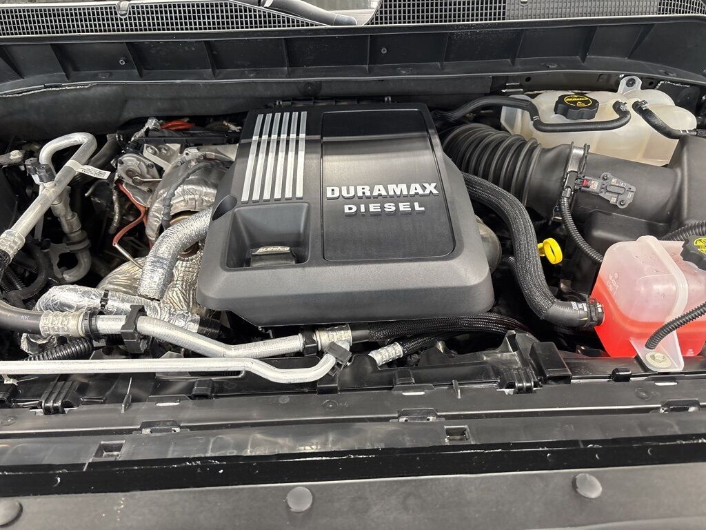 2024 Chevrolet Silverado 1500 4x4 Crew Cab High Country Minocqua WI