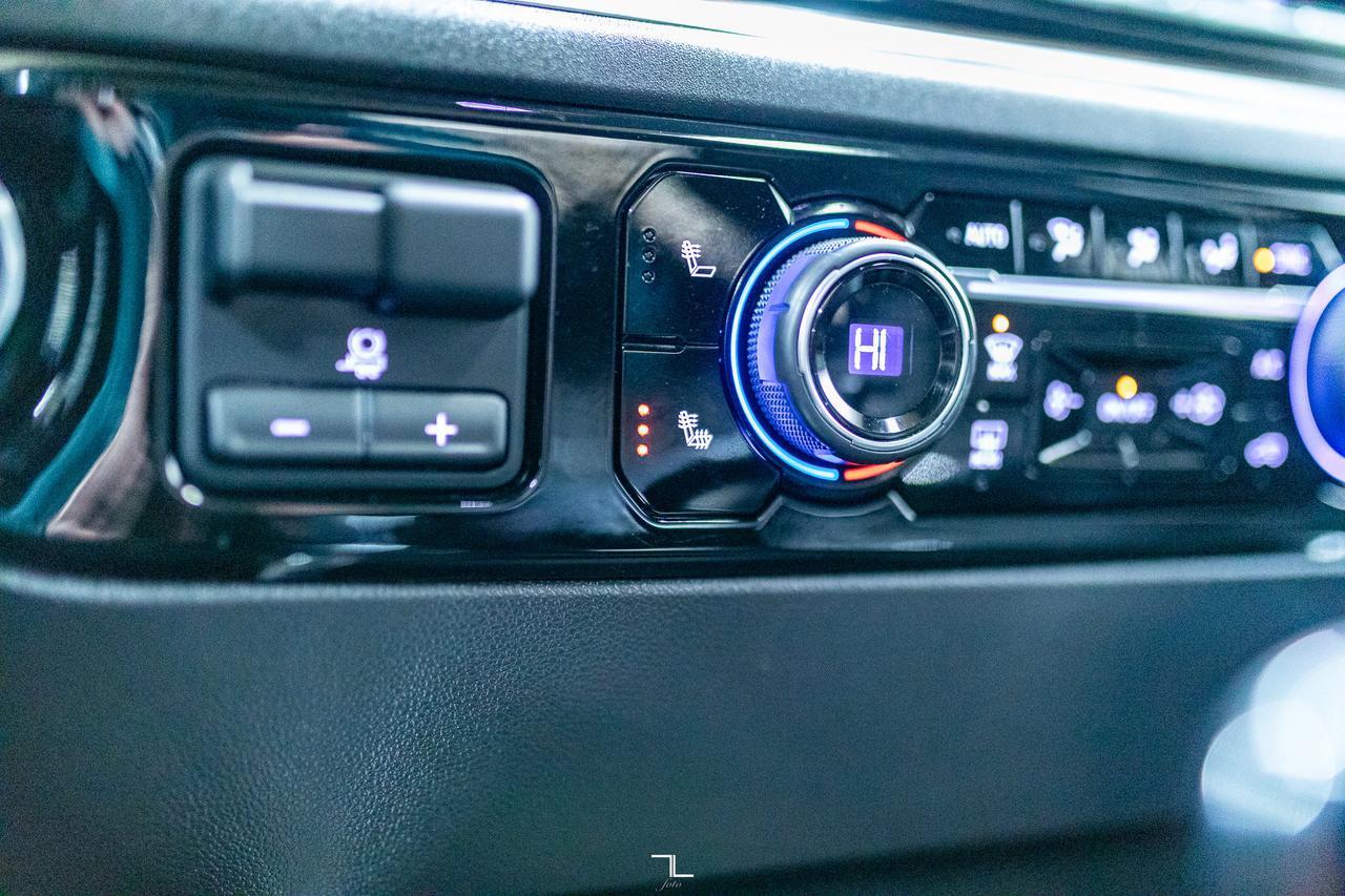 2024 Chevrolet Silverado 1500 4x4 Crew Cab LT Trail Boss Z71 Diesel Leather Roof Nav Red Deer AB