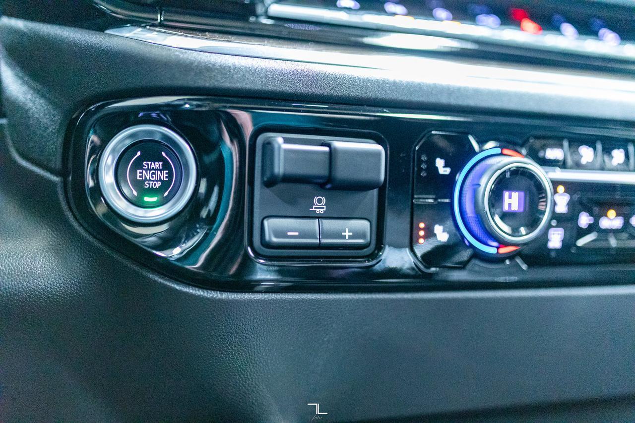 2024 Chevrolet Silverado 1500 4x4 Crew Cab LT Trail Boss Z71 Diesel Leather Roof Nav Red Deer AB