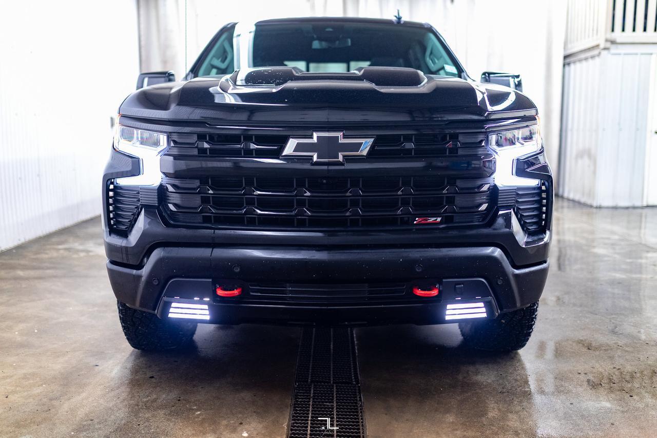 2024 Chevrolet Silverado 1500 4x4 Crew Cab LT Trail Boss Z71 Diesel Leather Roof Nav Red Deer AB