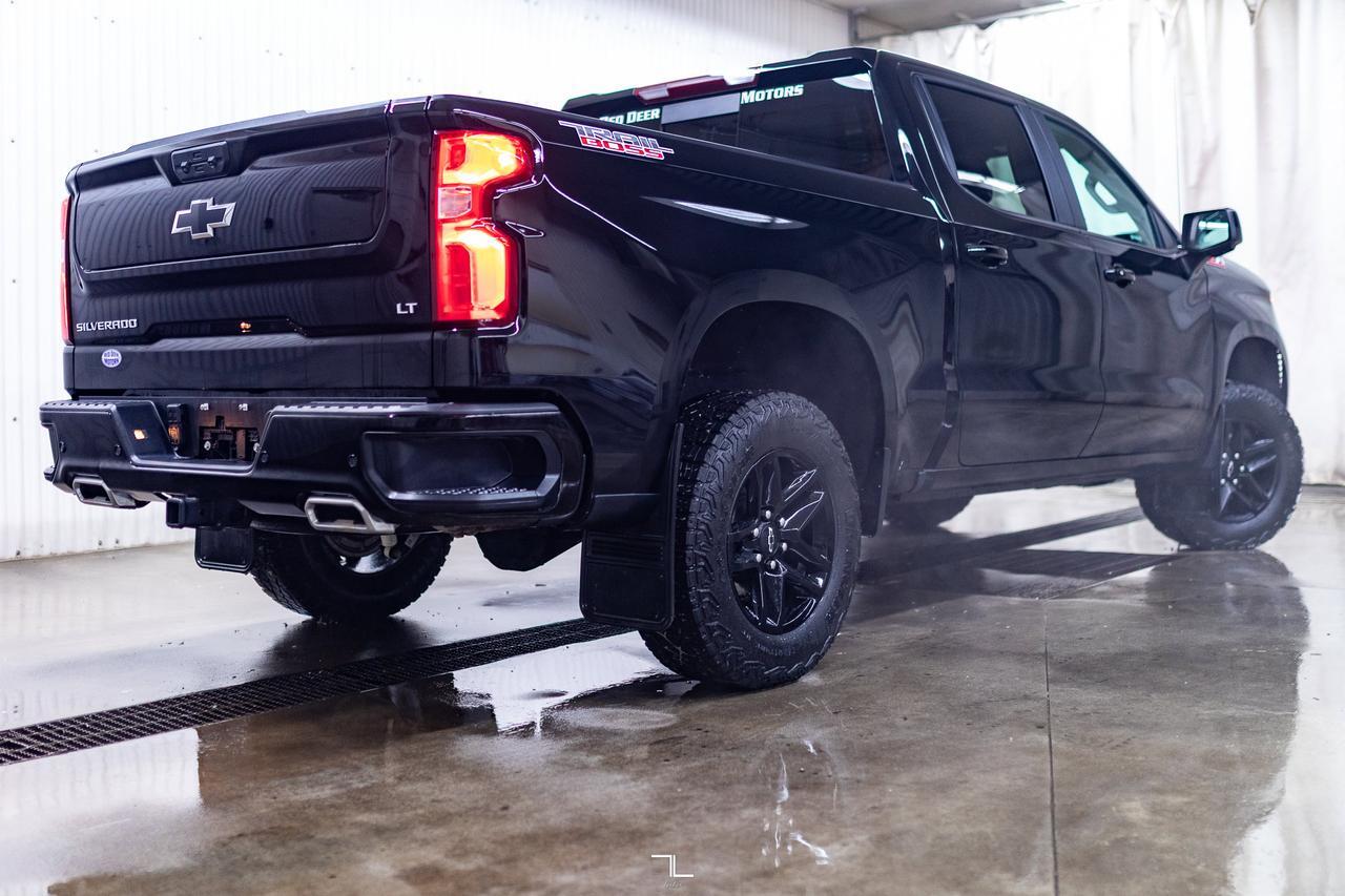 2024 Chevrolet Silverado 1500 4x4 Crew Cab LT Trail Boss Z71 Diesel Leather Roof Nav Red Deer AB