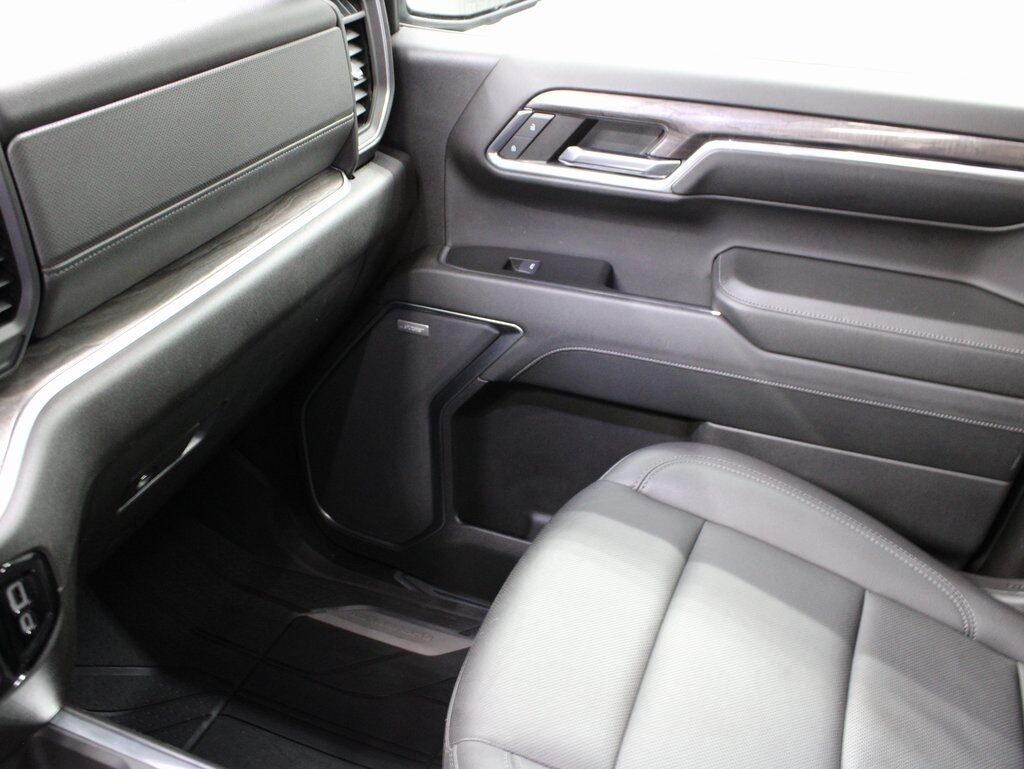 2024 Chevrolet Silverado 1500 4x4 Crew Cab LTZ Fond du Lac WI