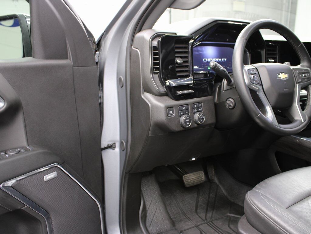 2024 Chevrolet Silverado 1500 4x4 Crew Cab LTZ Fond du Lac WI
