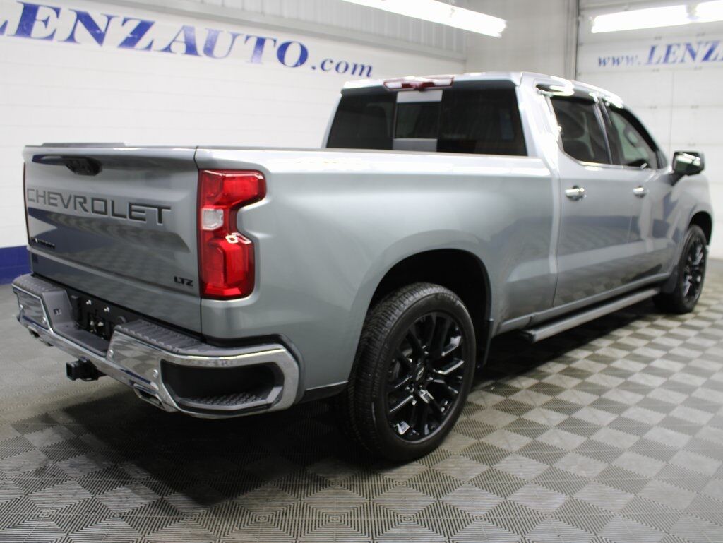 2024 Chevrolet Silverado 1500 4x4 Crew Cab LTZ Fond du Lac WI