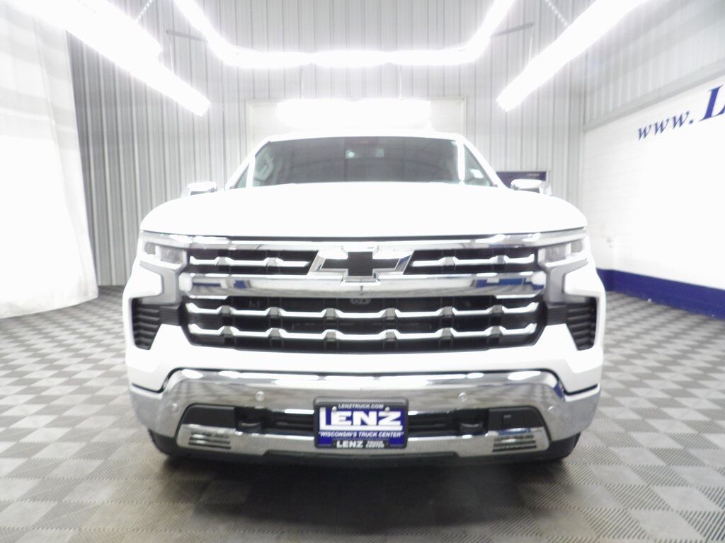 2024 Chevrolet Silverado 1500 4x4 Crew Cab LTZ Fond du Lac WI