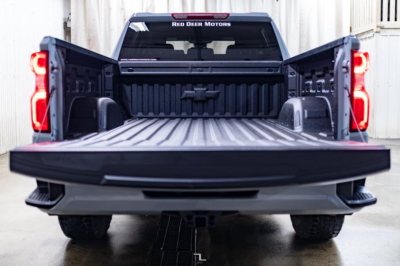 2024 Chevrolet Silverado 1500 4x4 Crew Cab RST Diesel Nav BCam Red Deer AB