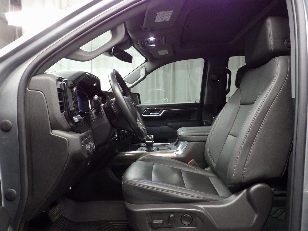 2024 Chevrolet Silverado 1500 4x4 Crew Cab RST Fond du Lac WI