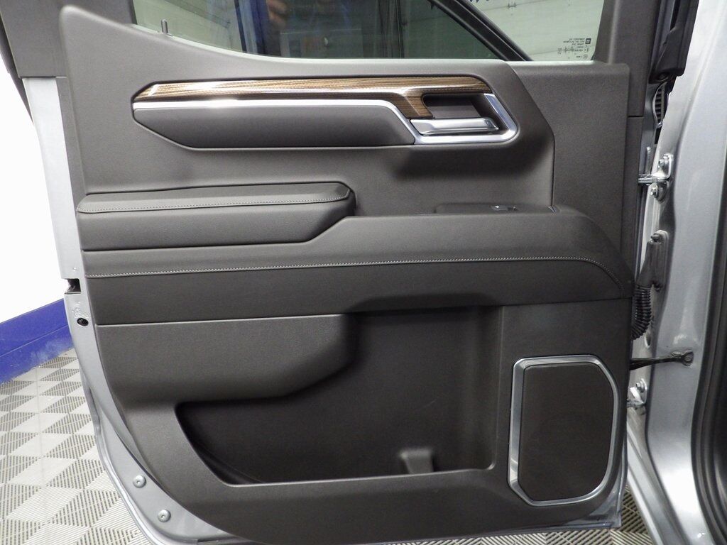 2024 Chevrolet Silverado 1500 4x4 Crew Cab RST Fond du Lac WI