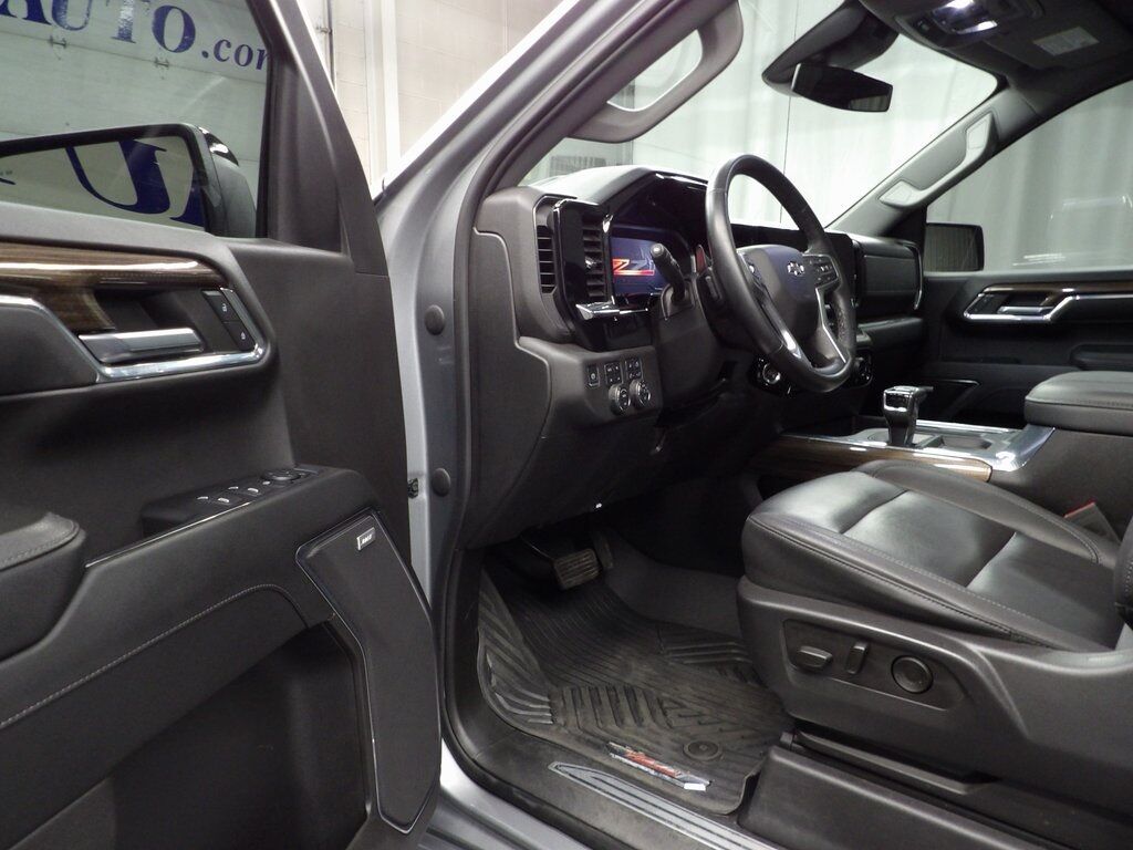 2024 Chevrolet Silverado 1500 4x4 Crew Cab RST Fond du Lac WI