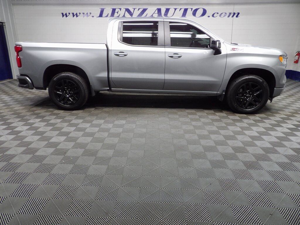 2024 Chevrolet Silverado 1500 4x4 Crew Cab RST Fond du Lac WI