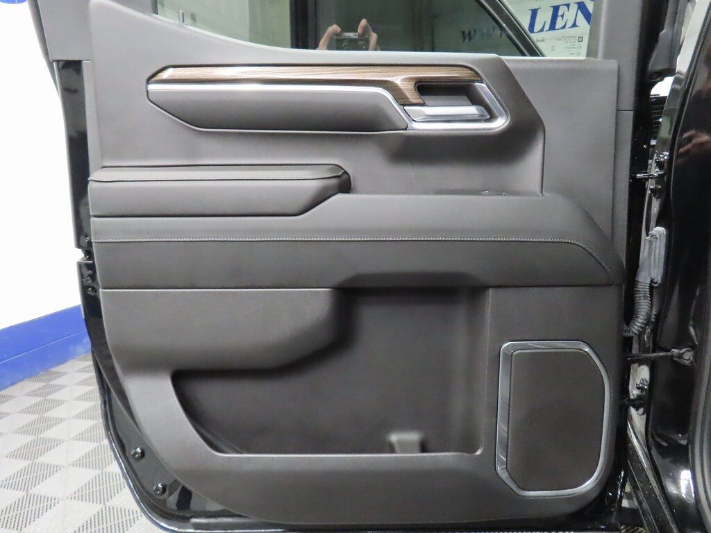 2024 Chevrolet Silverado 1500 4x4 Crew Cab RST Fond du Lac WI