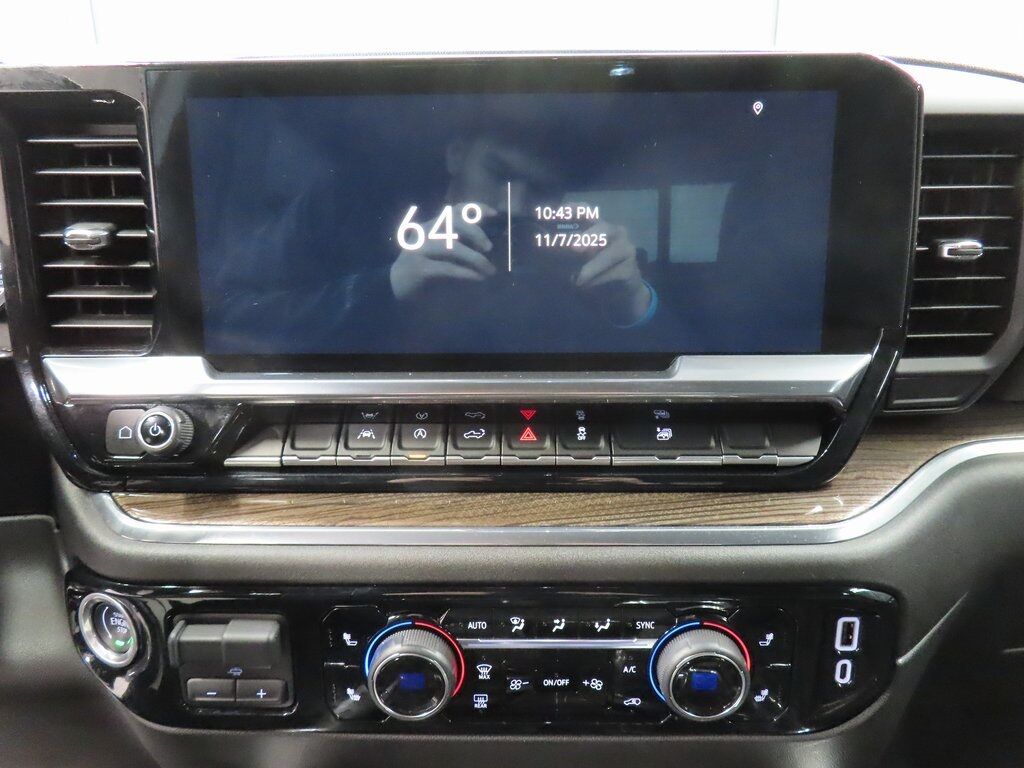 2024 Chevrolet Silverado 1500 4x4 Crew Cab RST Fond du Lac WI