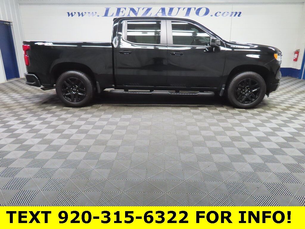 2024 Chevrolet Silverado 1500 4x4 Crew Cab RST Fond du Lac WI