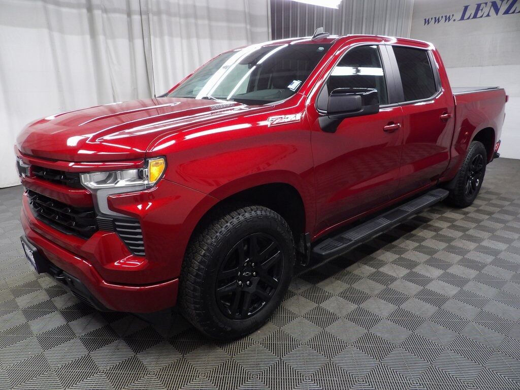 2024 Chevrolet Silverado 1500 4x4 Crew Cab RST Fond du Lac WI