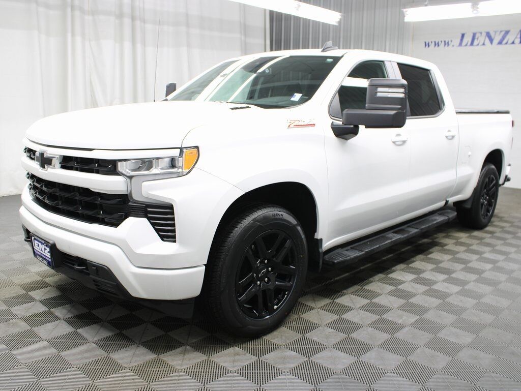2024 Chevrolet Silverado 1500 4x4 Crew Cab RST Fond du Lac WI