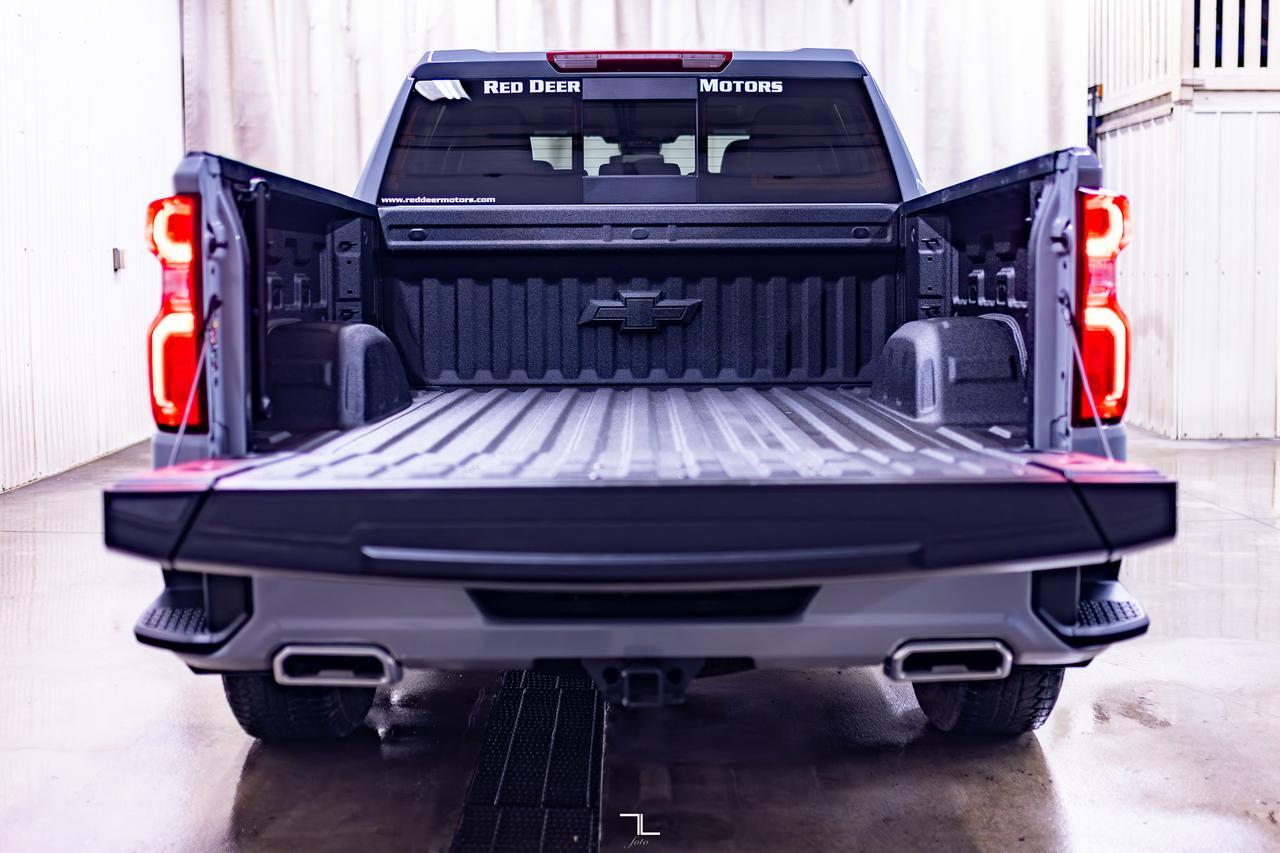 2024 Chevrolet Silverado 1500 4x4 Crew Cab RST Z71 Diesel Leather Roof Nav Red Deer AB